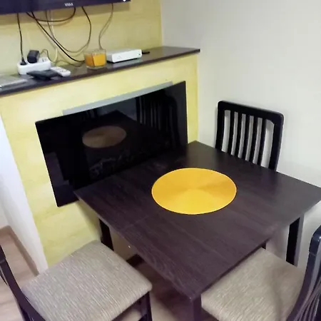 Marsal Apartment *