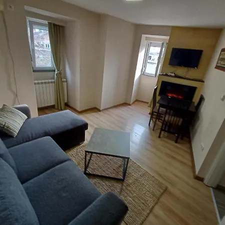Marsal Apartment *
